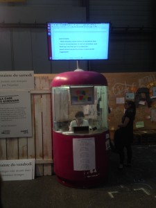 La fameuse cage à écrivain