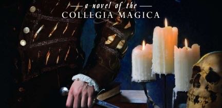 Détail de la couverture du tome 1 de la Collegia Magica, dague discrètement tirée